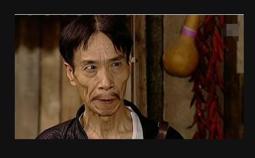 两腮无肉,必定难斗 两腮无肉,必定难斗