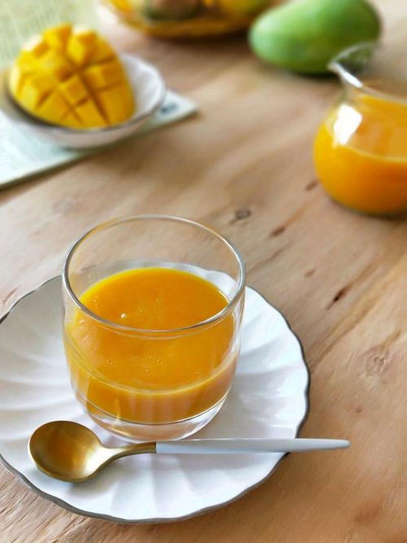 芒果 喝芒果汁
